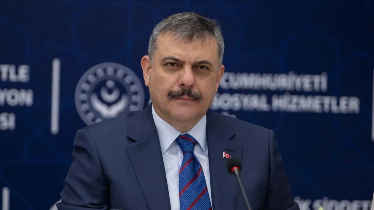 Bakan Çiftçi: Emniyet teşkilatı büyük bir hassasiyet, disiplin ve fedakarlıkla vazifesinin başında