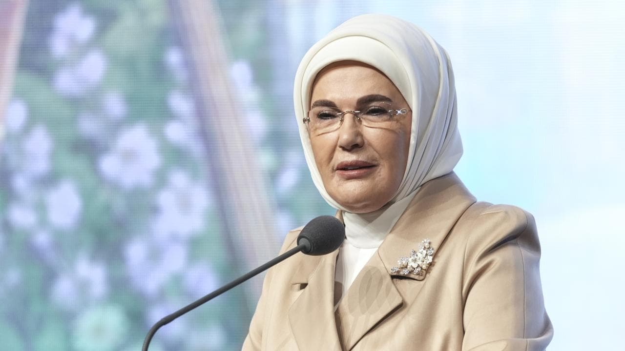Emine Erdoğan'dan Dünya Emzirme Haftası paylaşımı
