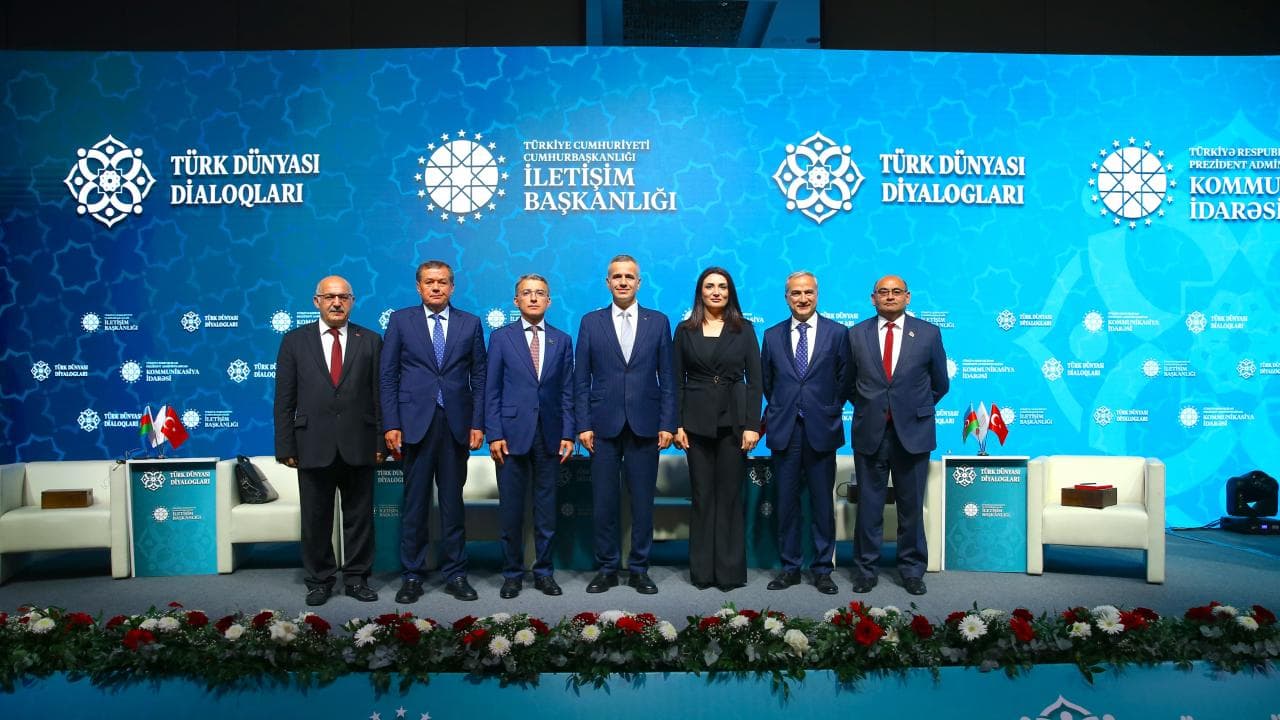 Türk dünyasının geleceği Bakü'de İletişim Başkanlığının panelinde ele alındı