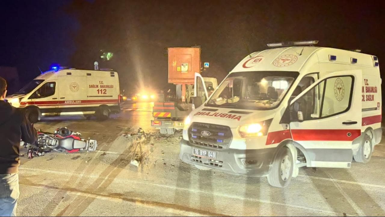 Bursa'da motosikletle kamyonet çarpıştı: 1 ölü