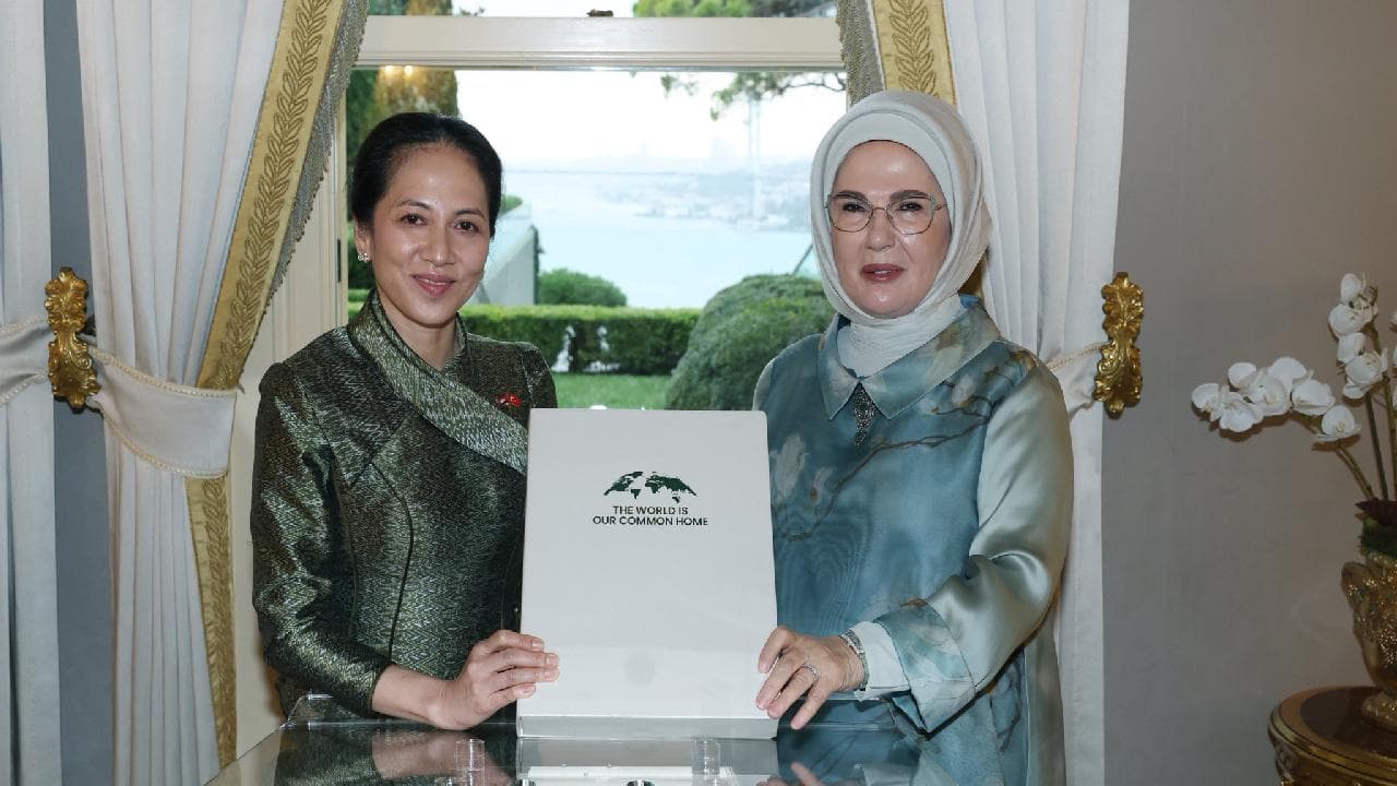 Emine Erdoğan Kamboçya Başbakanı Manet'in eşi Chanmony ile görüştü