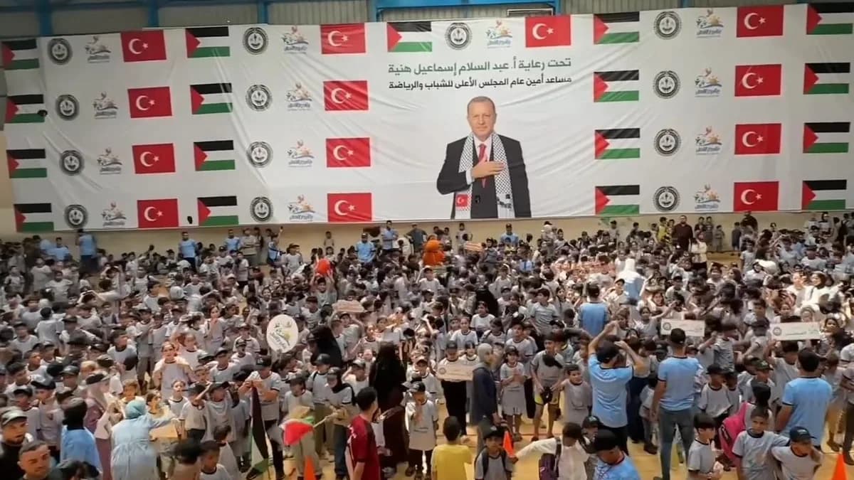Gazzeli çocuklar Türkiye'nin desteğiyle yaz kamplarında umut buluyor