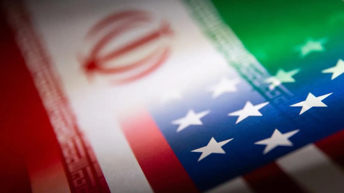 ABD, İran petrolünün satışına geçici olarak izin veren lisansı iptal etti