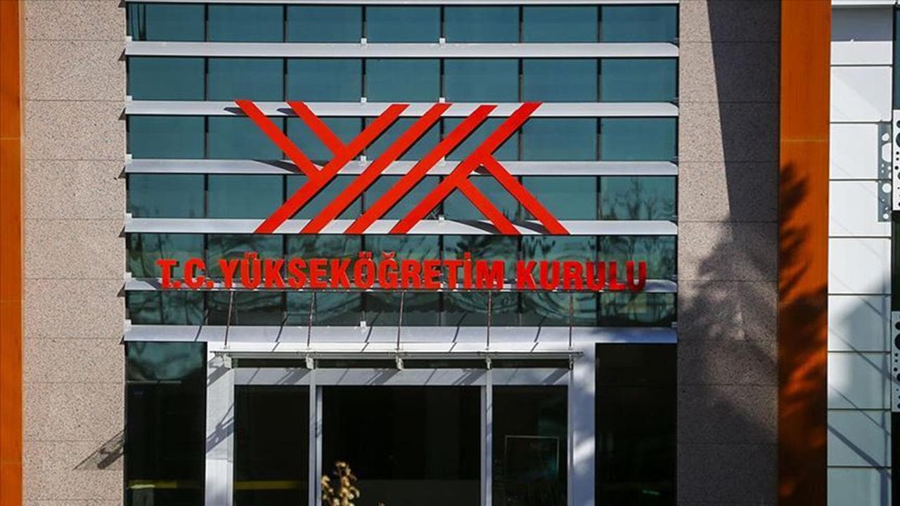 YÖK'ten Yeditepe Üniversitesindeki mezuniyet töreniyle ilgili soruşturma