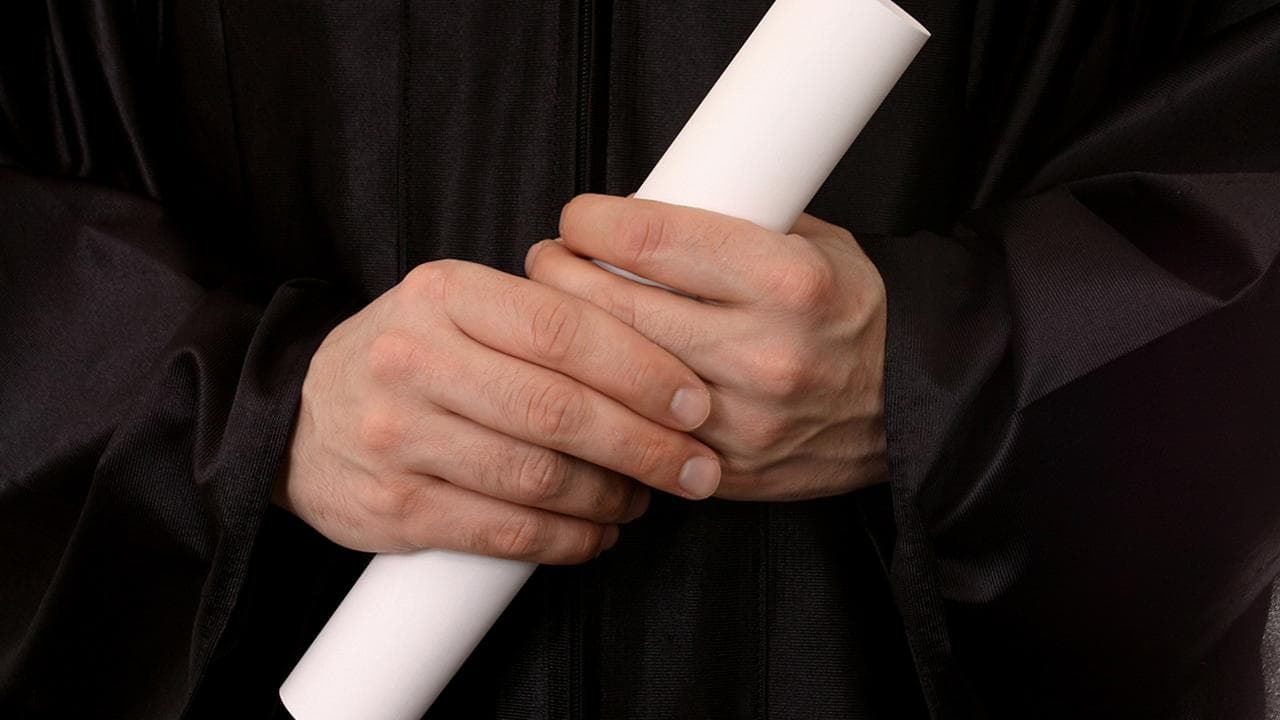 Meclis'e sunuldu: Sahte diploma düzenleyene hapis cezası geliyor