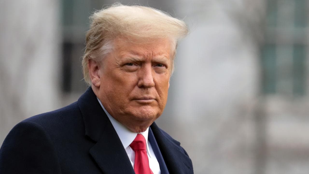 Trump, İran'a yönelik saldırıların süreceğini ve anlaşmanın mümkün olduğunu belirtti