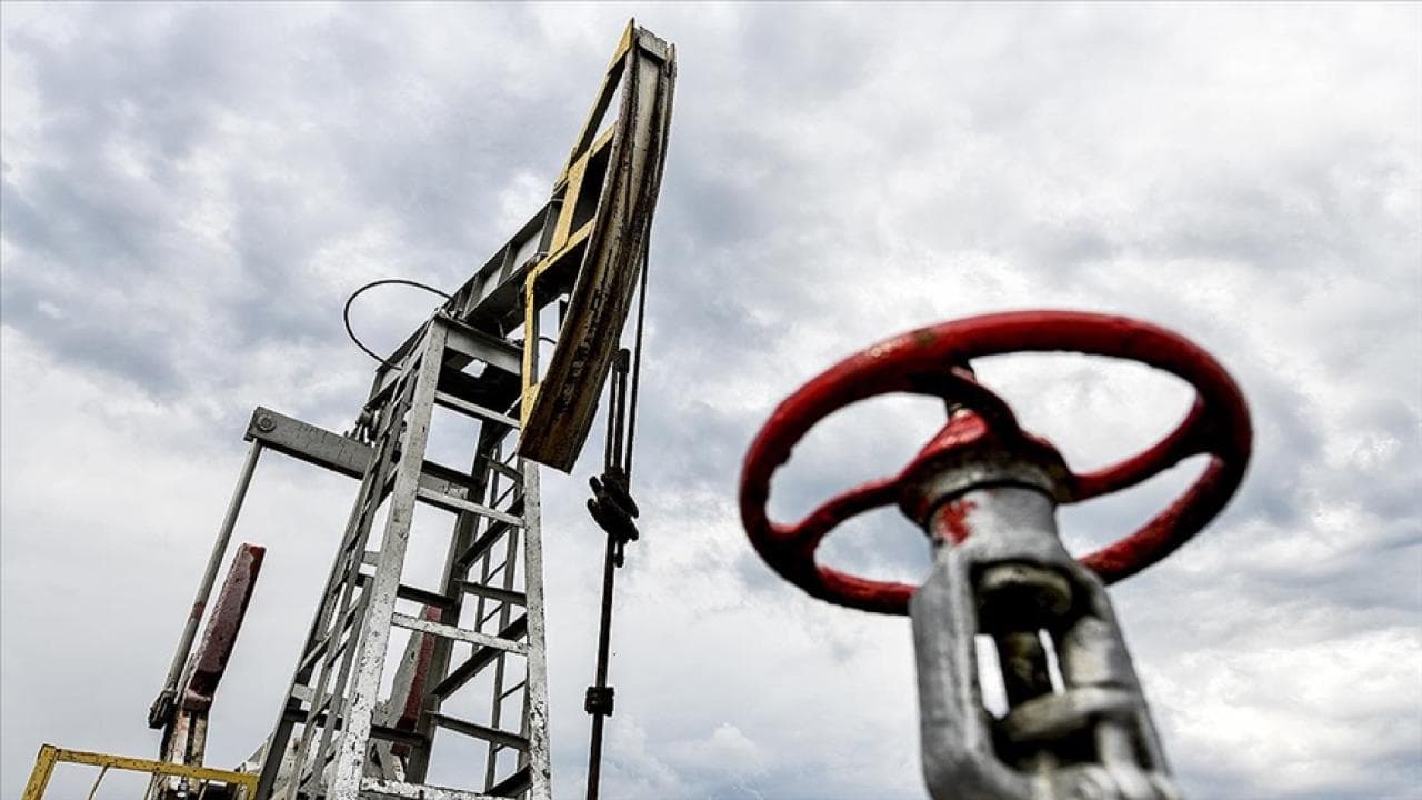Brent petrolün varili 96,64 dolardan işlem görüyor