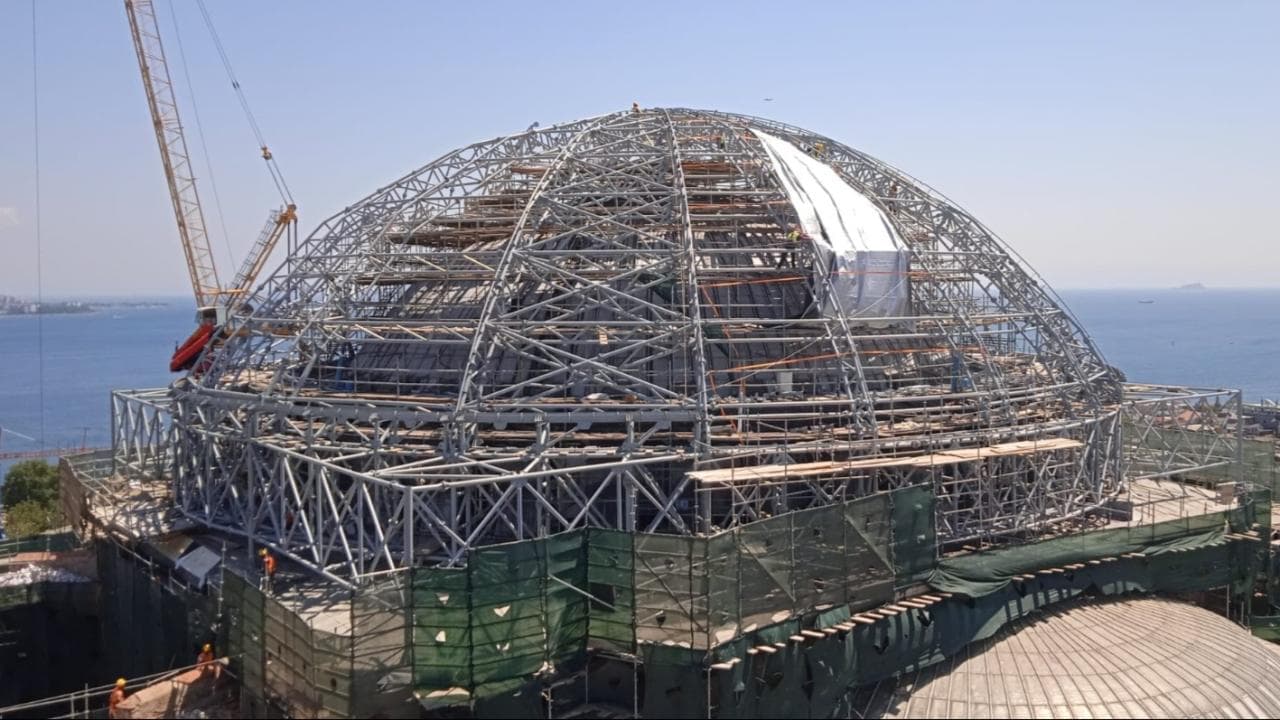 Ayasofya'nın ana kubbesinde restorasyon çalışmaları sürüyor