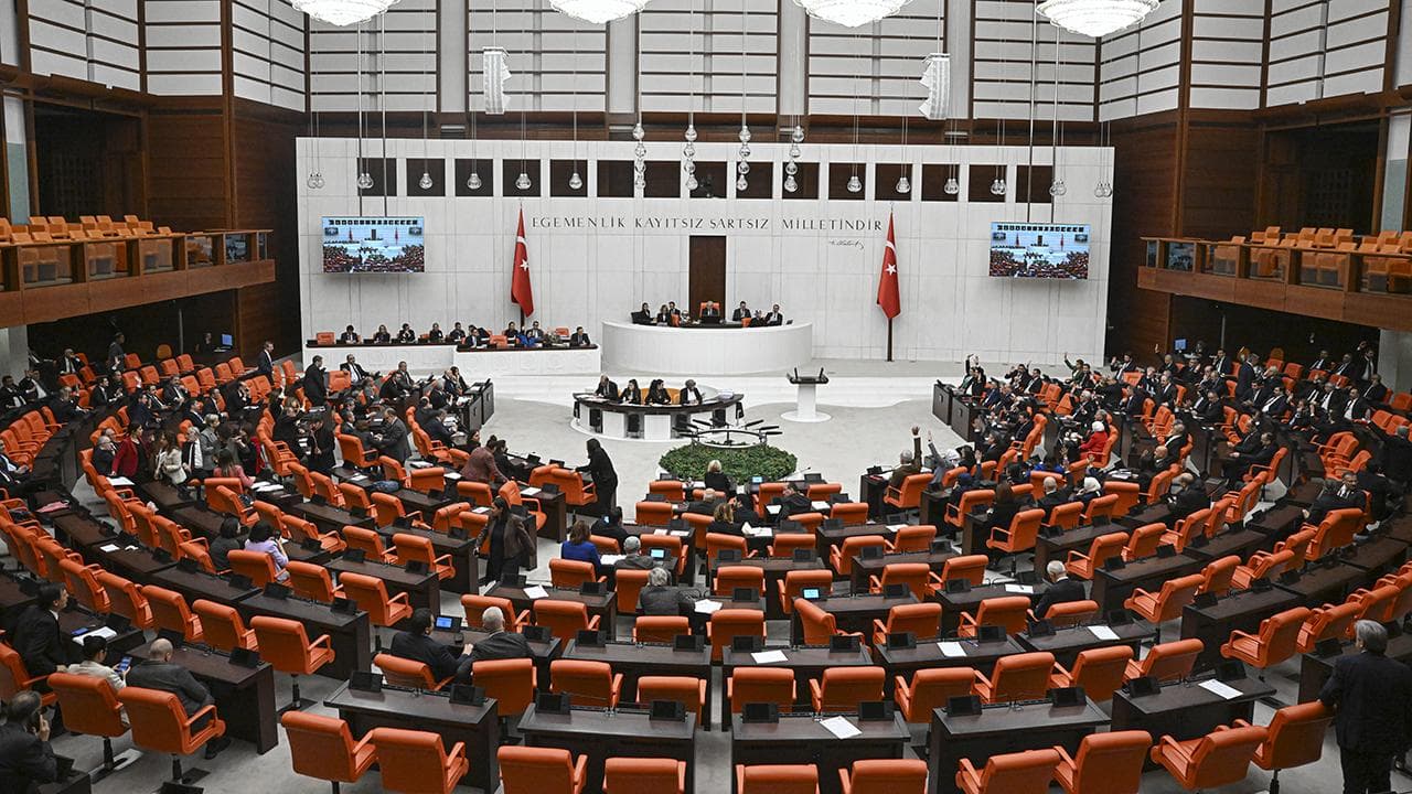 Meclis'te yeni haftanın gündemi: Üniversite affı ve çocuk suçlulara ilişkin düzenleme