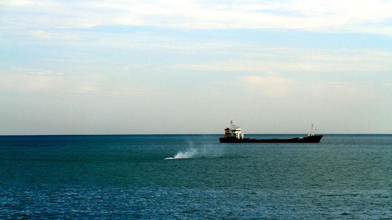 Karadeniz'de Türk sahipli sivil gemilere İHA saldırısı