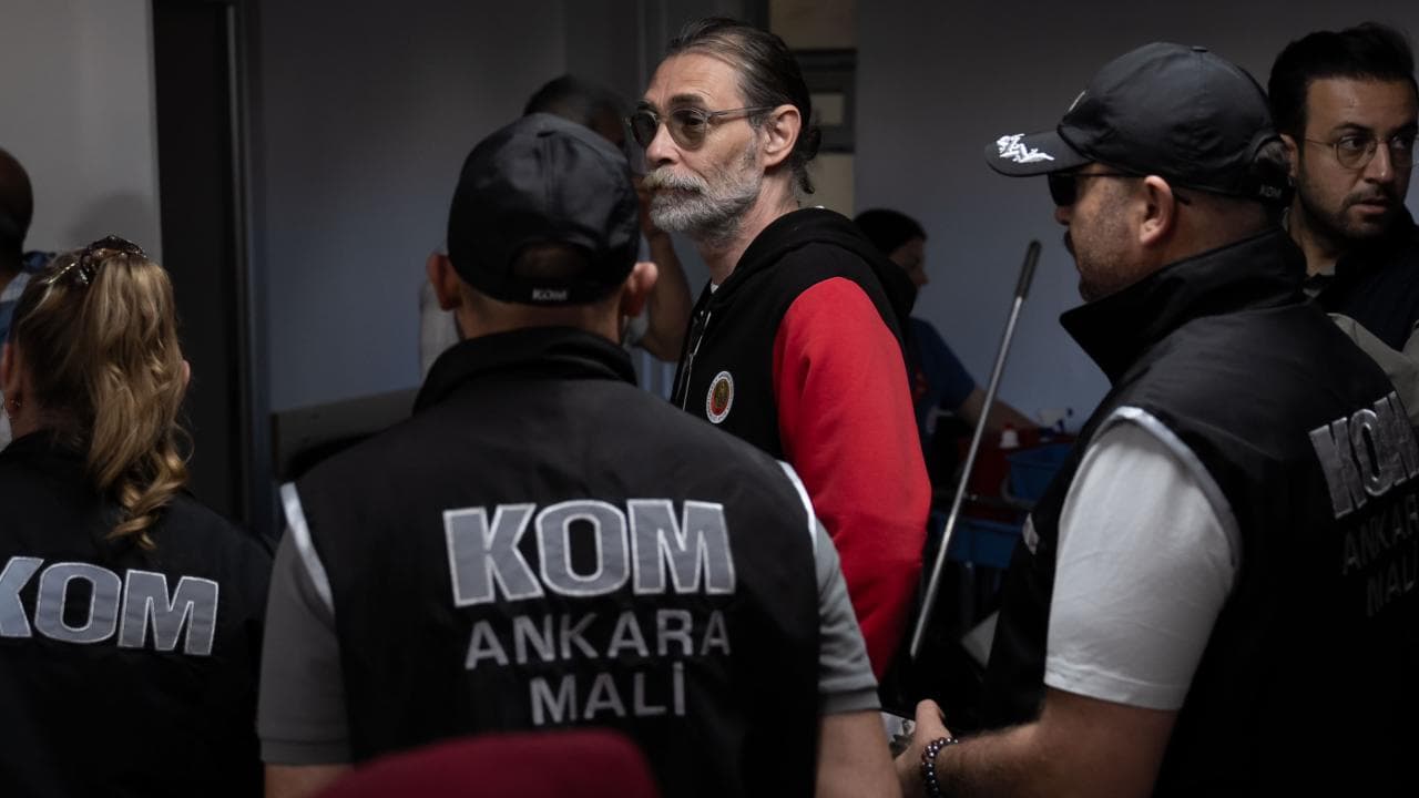 Erdal Beşikçioğlu'nun esrar testi pozitif çıktı