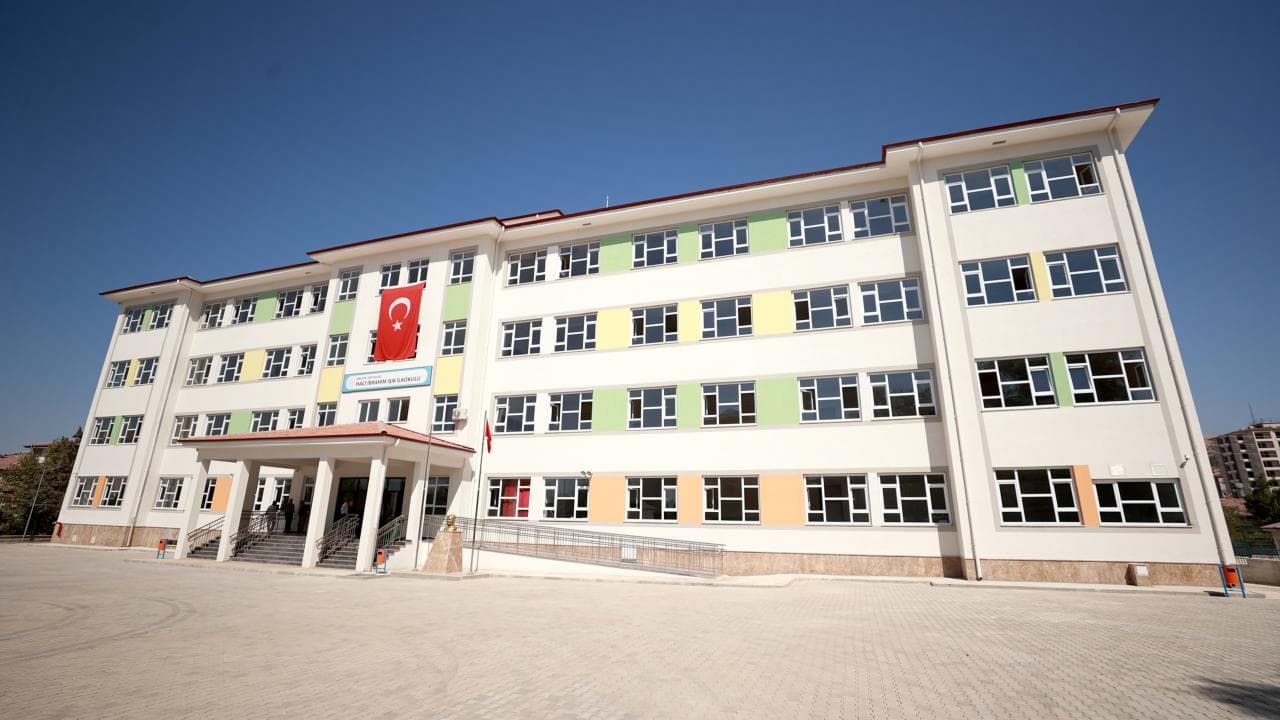 Deprem sonrası yeniden inşa edilen Malatya'da eğitim altyapısı güçleniyor