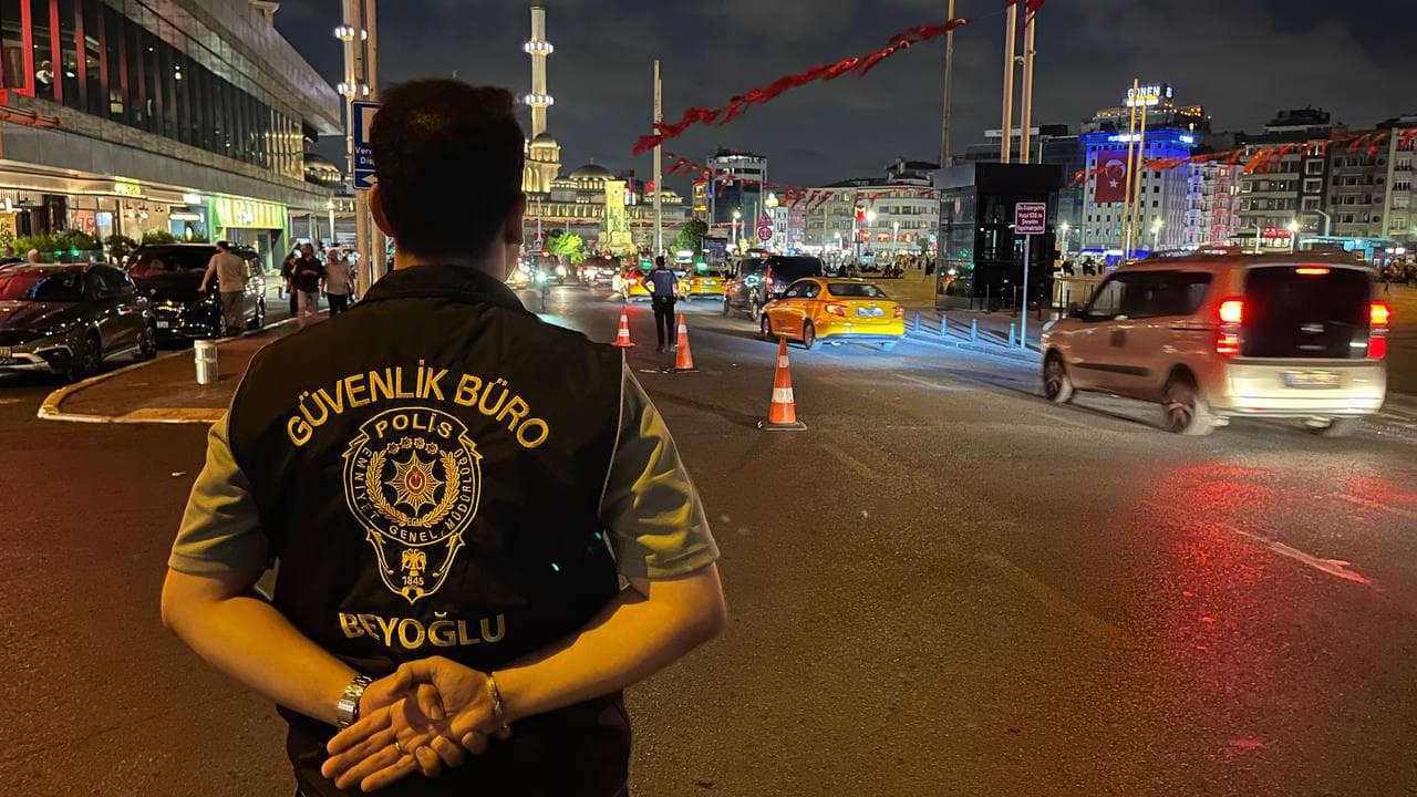İstanbul'da asayiş operasyonu: 819 şüpheli gözaltında