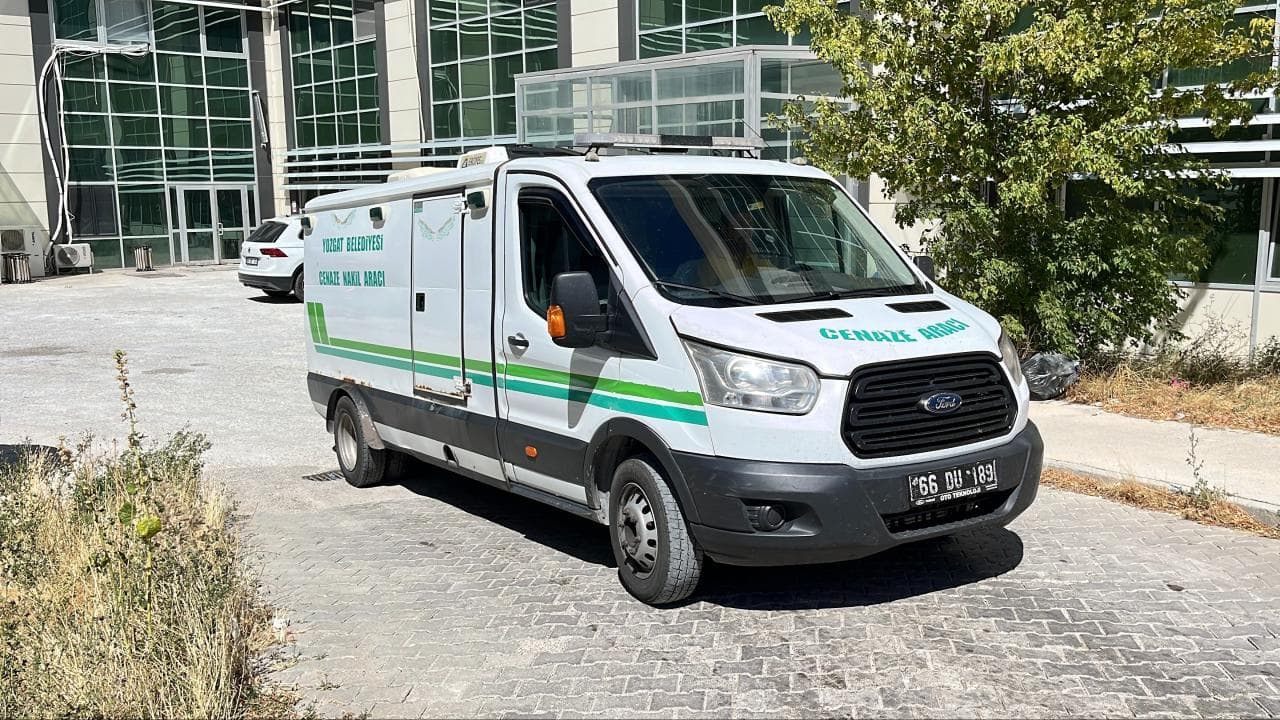 Kene sonrası hastaneye kaldırılan kadın yaşamını yitirdi