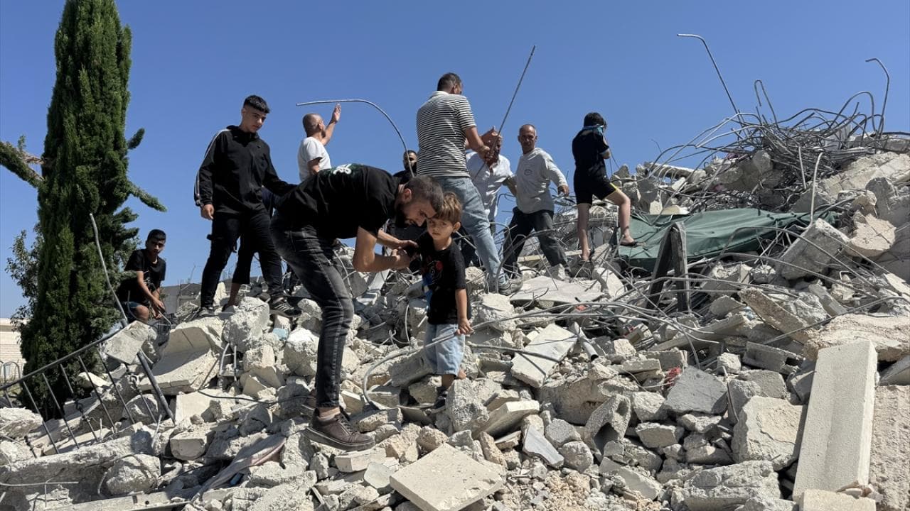 Hamas: İsrail ordusunun yerleşimcilerle ilgili yetkilerini polise devretmesi, Batı Şeria'yı ilhak adımıdır