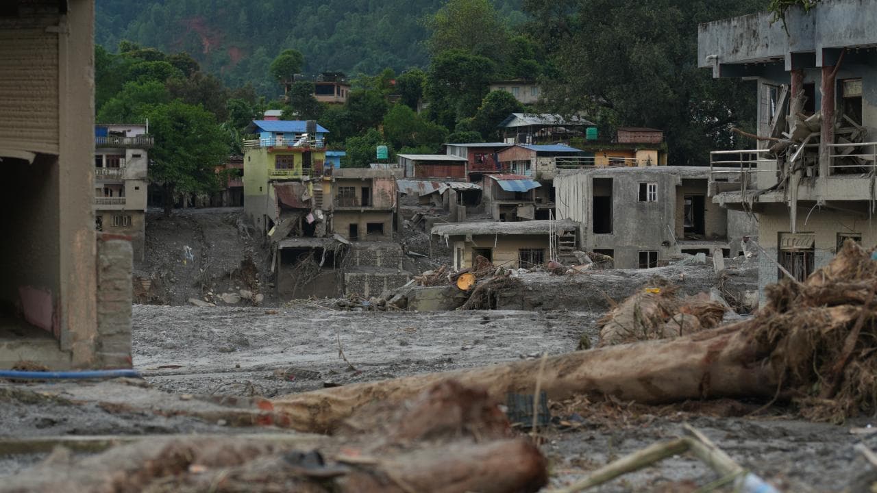 Nepal Tibet'te baraj patladığını duyurdu: Kurtarma faaliyetleri durduruldu
