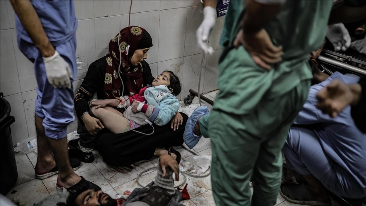 İşgalci İsrail'in ablukada tuttuğu Gazze'de sağlık sistemi çöküyor