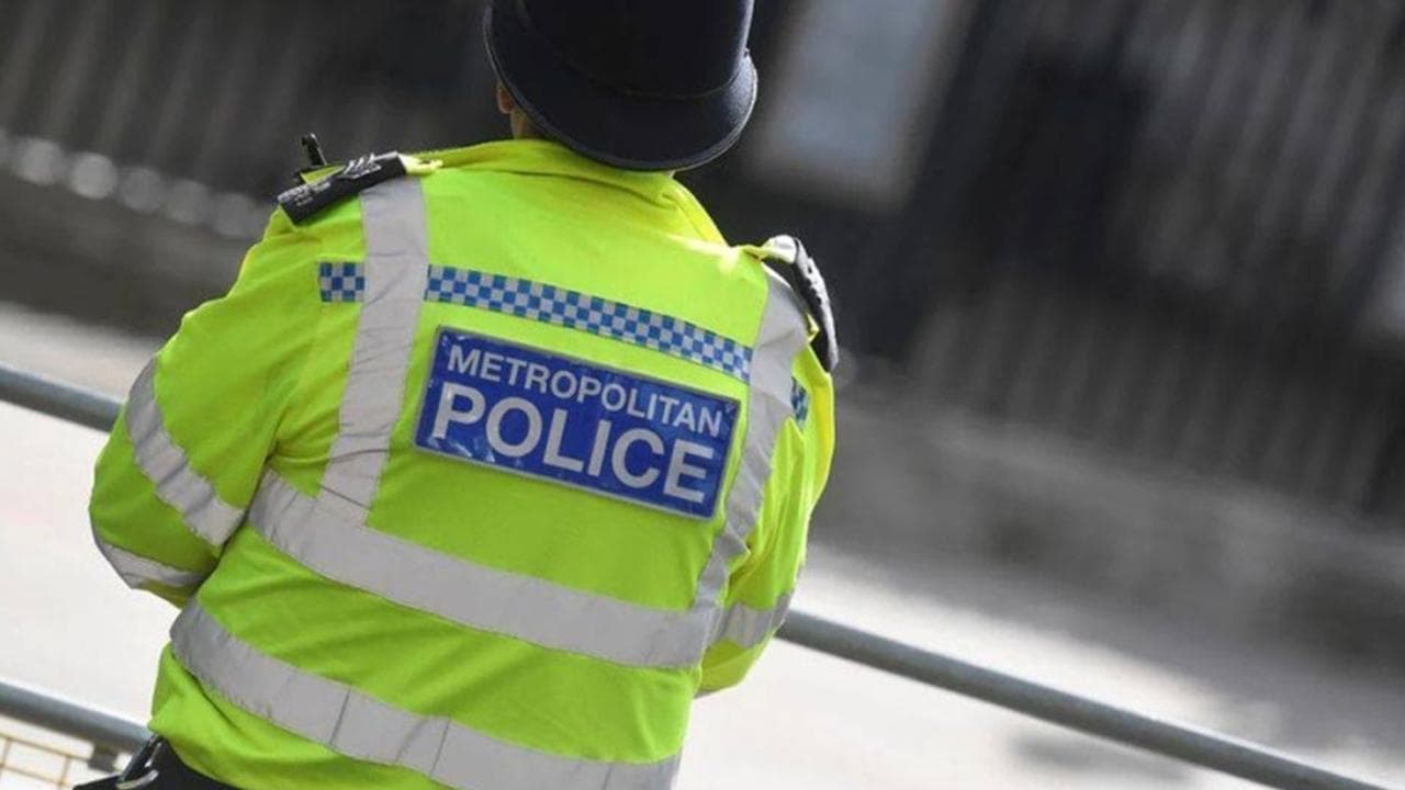 İngiltere'de yapay zekayla çocuk istismarına verilen 2 yıllık cezaya Londra Polisi tepki gösterdi